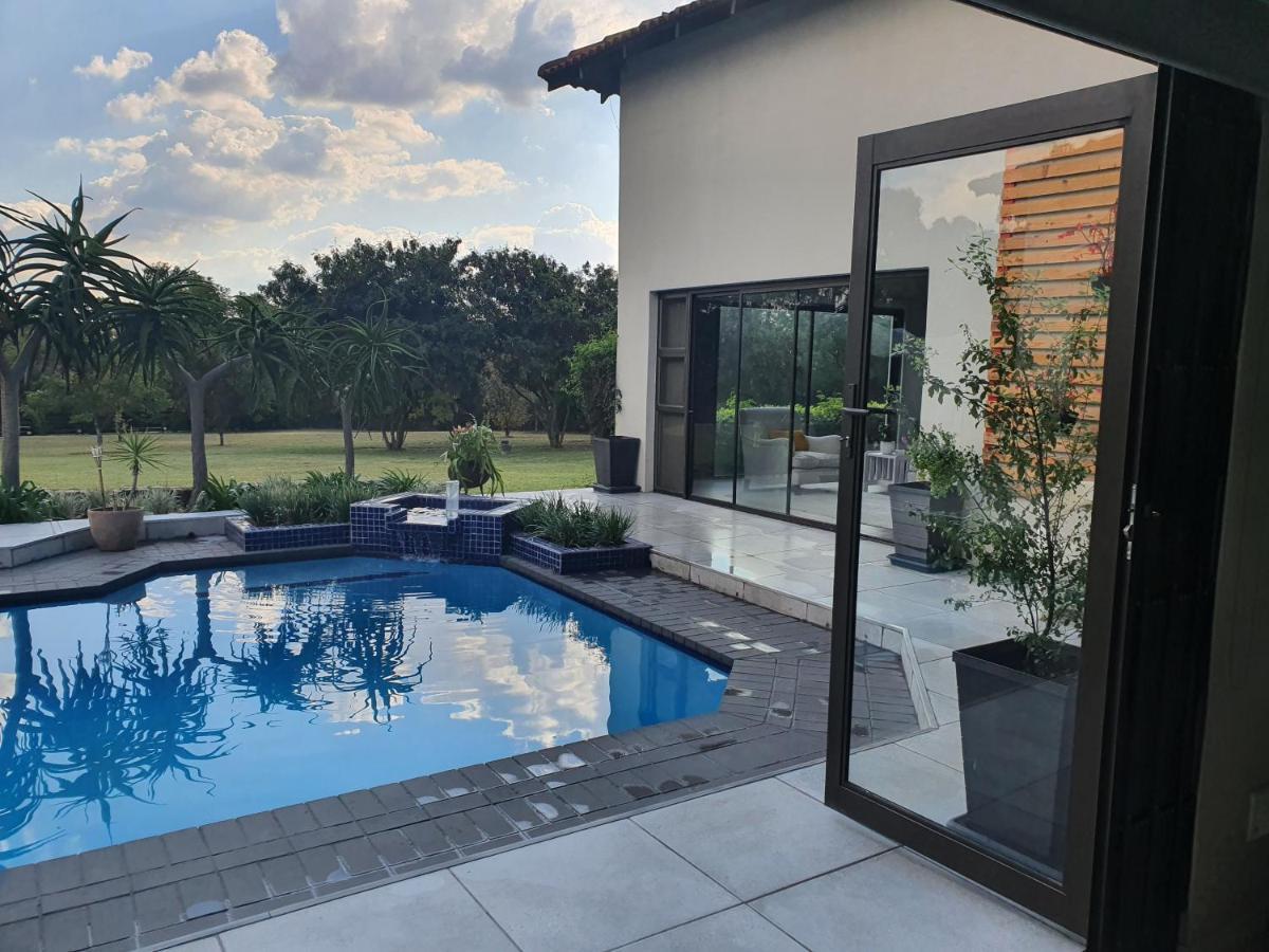 Luxury Boutique Home In Kyalami Midrand Exterior foto